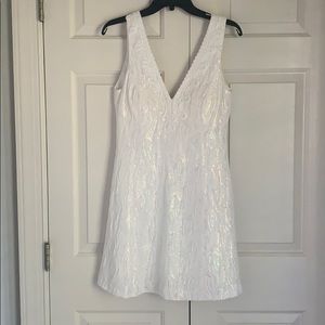 White Lilly Pulitzer shimmer size 6